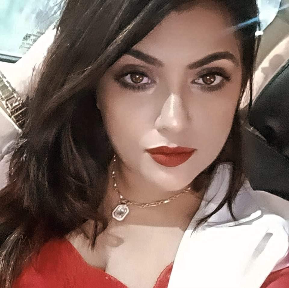 Read more about the article Why More People Are Searching for Call Girls in Nagpur Today